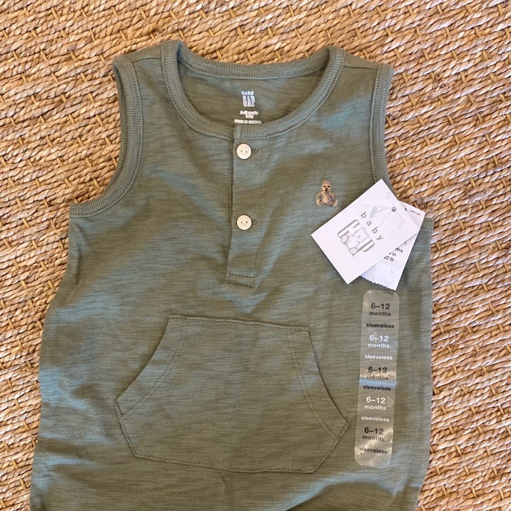 NWT Baby Gap Green Overalls and White Onesie Set - Picture 4 of 7
